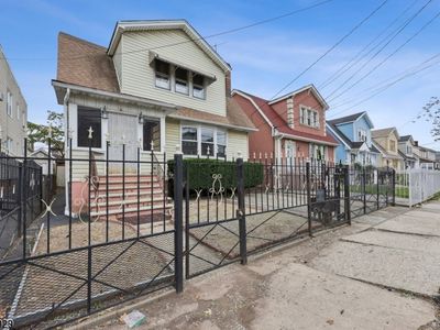 369 N 11th St, Newark, NJ, 07107