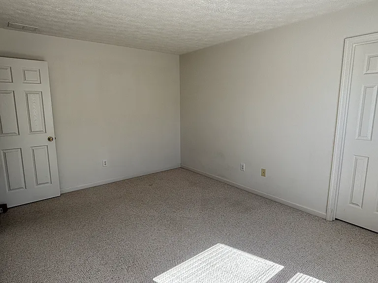 3322 Webster St — Photo 13