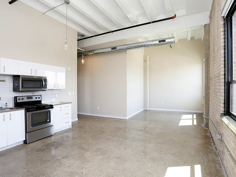 Firestone Lofts — Photo 6