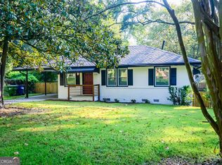 753 Commodore Dr NW, Atlanta, GA 30318