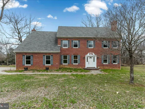 911 Thunder Hill Rd, Lincoln University, PA 19352