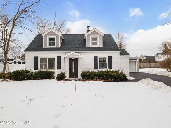 1034 Wayne Road, Schenectady, NY 12303