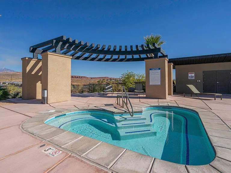 795 N Via Modelo Cir — Photo 42