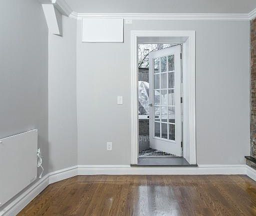 4th image of 506 E 6th St #A1