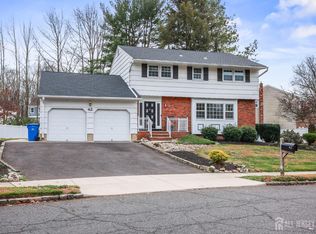 42 Norman Ln, Old Bridge, NJ