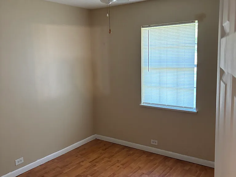 1119 Southland Park Dr — Photo 9