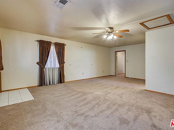 3rd image of 9610 Evers Ave