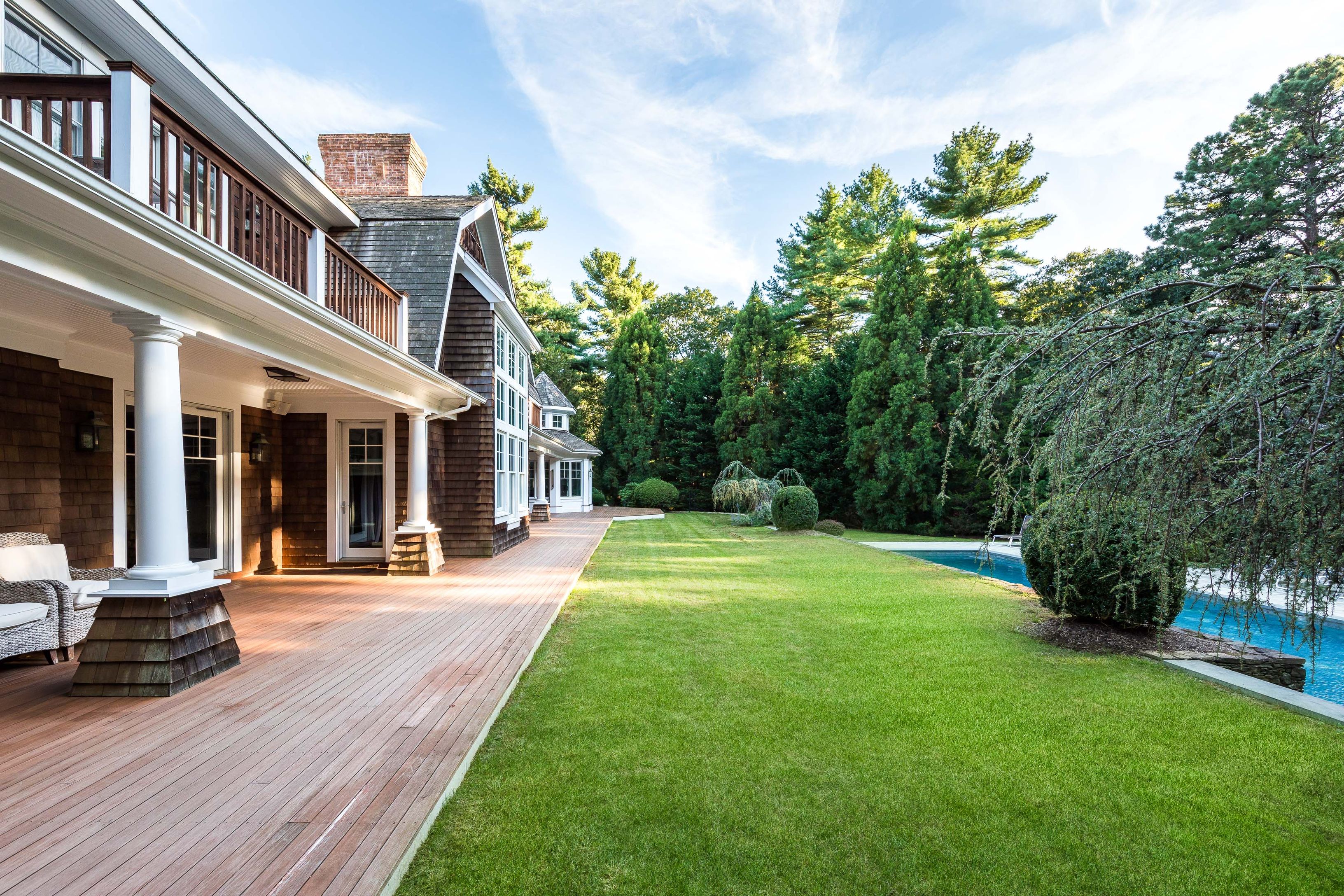 94 Bull Path, East Hampton, NY 11937 Out East