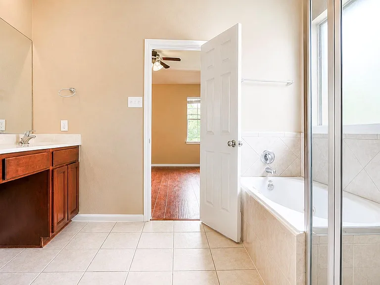 5219 Heatherdawn Ct — Photo 20