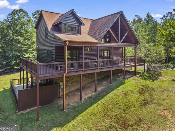 45 Whispering Ln, Blue Ridge, GA 30513