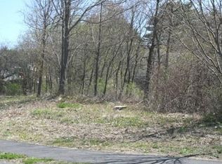 3 Taylor Ter, Lynnfield, MA 01940