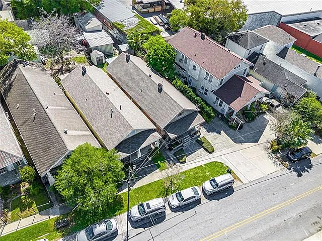535 Jefferson Ave — Photo 16