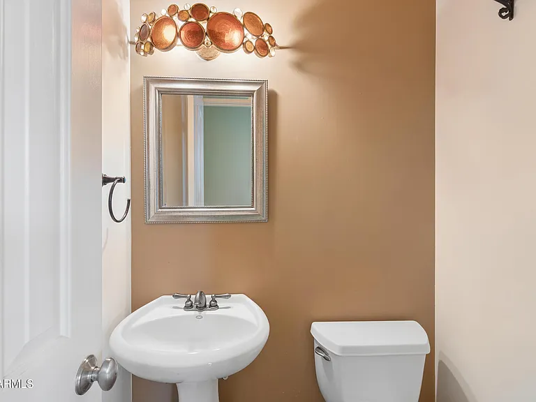 1307 E Treasure Cove Dr — Photo 27