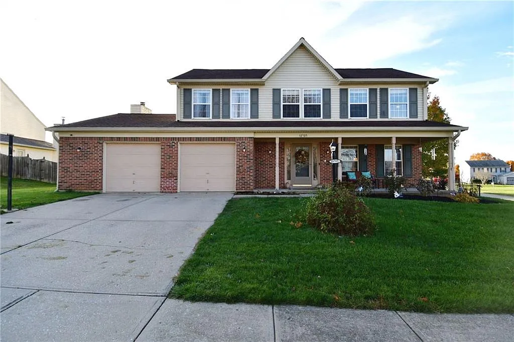 10705 Palmyra Cir photo 1