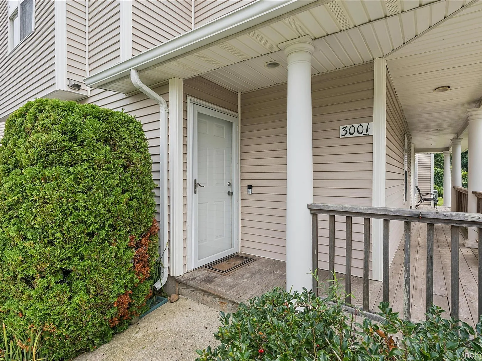 2 bed, 2.0 bath, 1374 sqft, $3,250 — Photo 3
