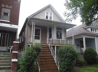 8423 S Manistee Ave, Chicago, IL 60617
