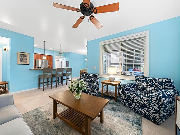 2nd image of 75-6025 Alii Dr APT E101