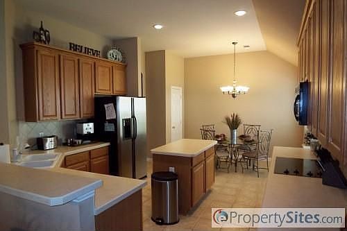 5th image of 1117 Mossy Rock Dr