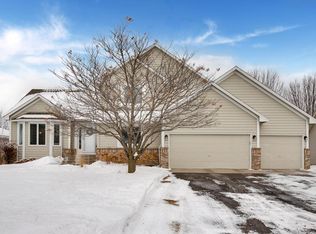 11436 Rosemill Ct, Chanhassen, MN 55317