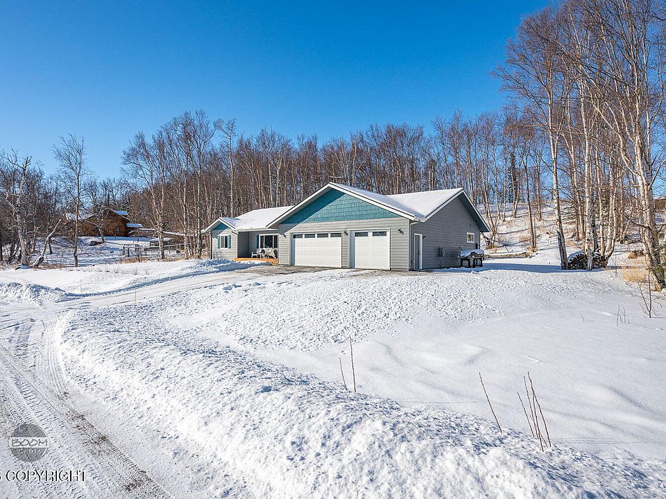 1st image of 2270 N Dalmore Cir