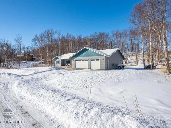2270 N Dalmore Cir, Palmer, AK 99645