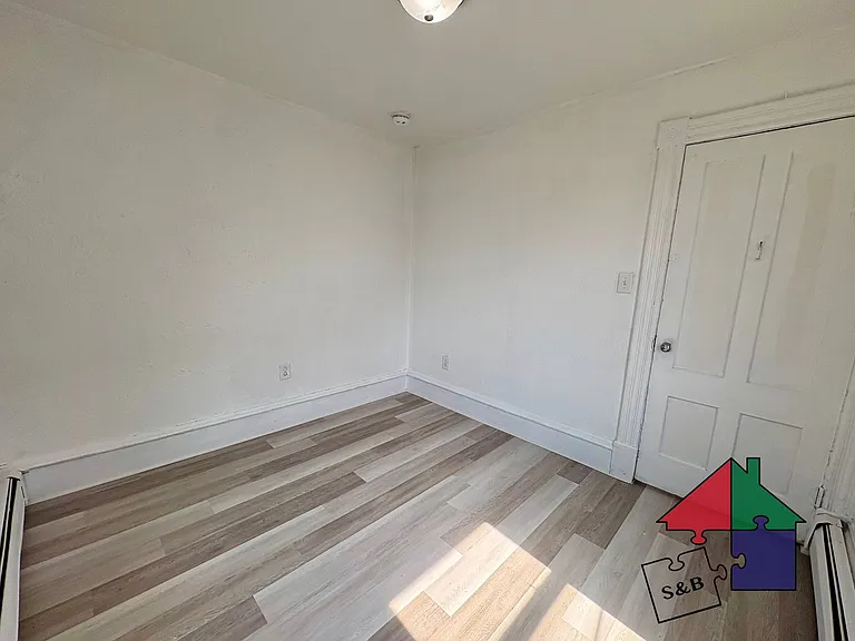 94 Malletts Bay Ave — Photo 49