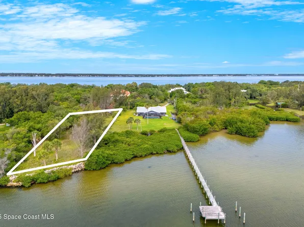 9610 S Tropical Trl, Merritt Island, FL 32952
