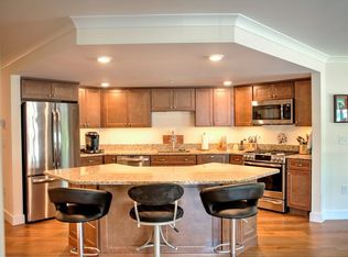 11 Cushing Pl #207, Chelmsford, MA 01824