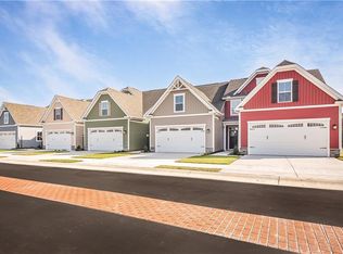 141 Kenny Ln, Smithfield, VA 23430