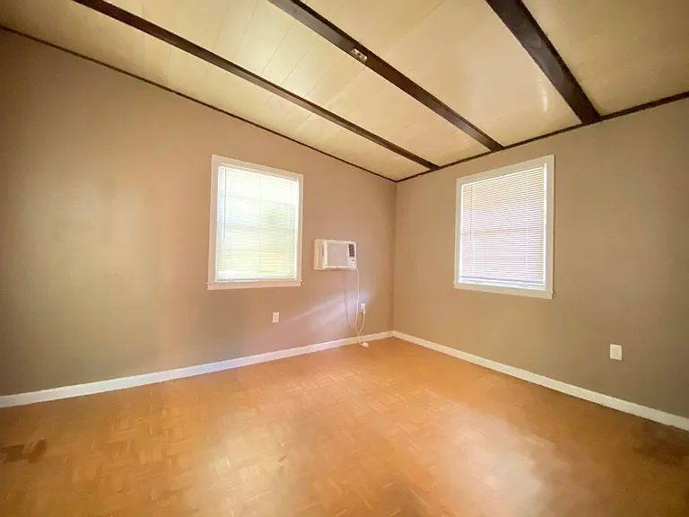 1008 Meadows Ave #C — Photo 7