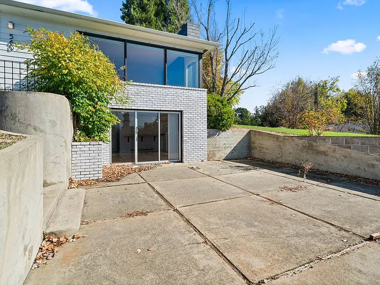 560 N Keene Way Dr — Photo 37