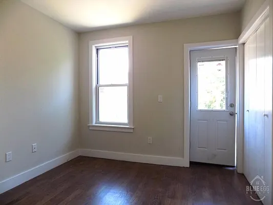 Rented by Blue Egg Realty Corp | media 18