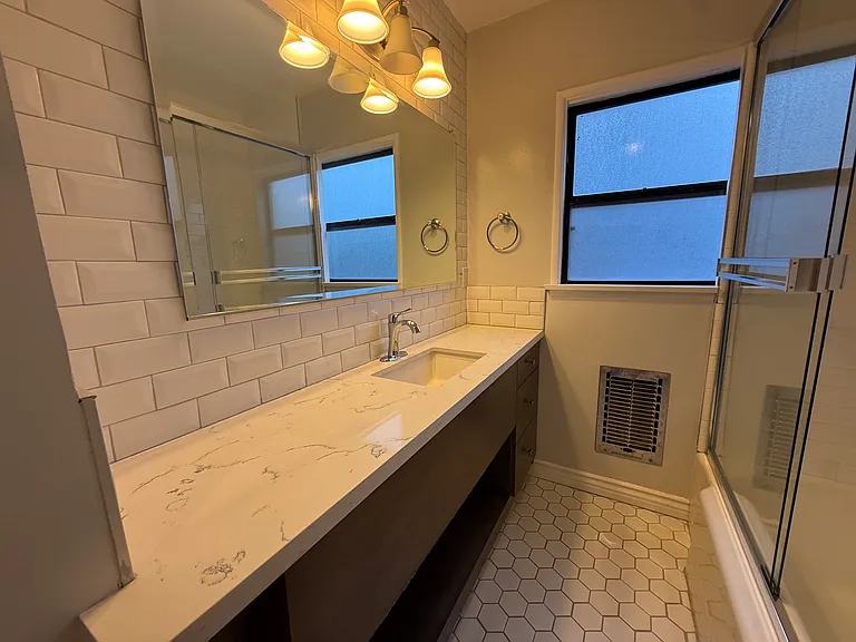 1222 McClellan Dr #6 — Photo 9