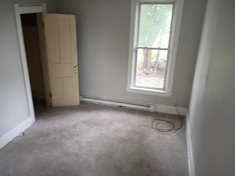 303 Jervis St #1 — Photo 10