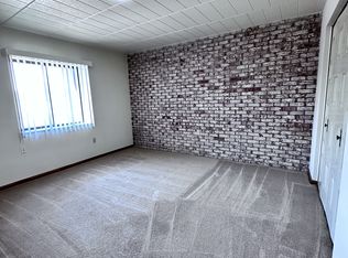 1045 Turnpike St APT 12, Beaver, PA