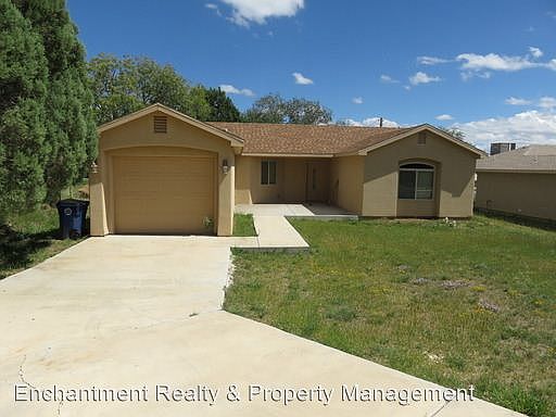 1st image of 514 Los Pinos St