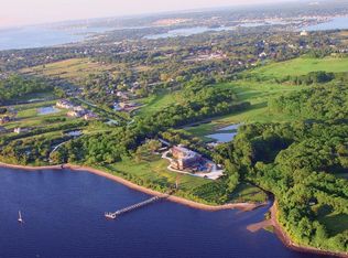 Clubhouse Weatherly, Portsmouth, RI 02871