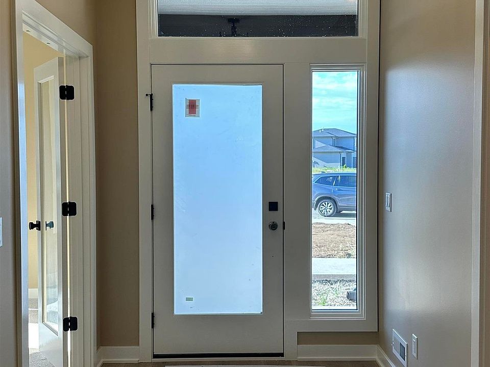 17895 Boeing Pass Ridley Park 25, Huntertown, IN 46748 MLS