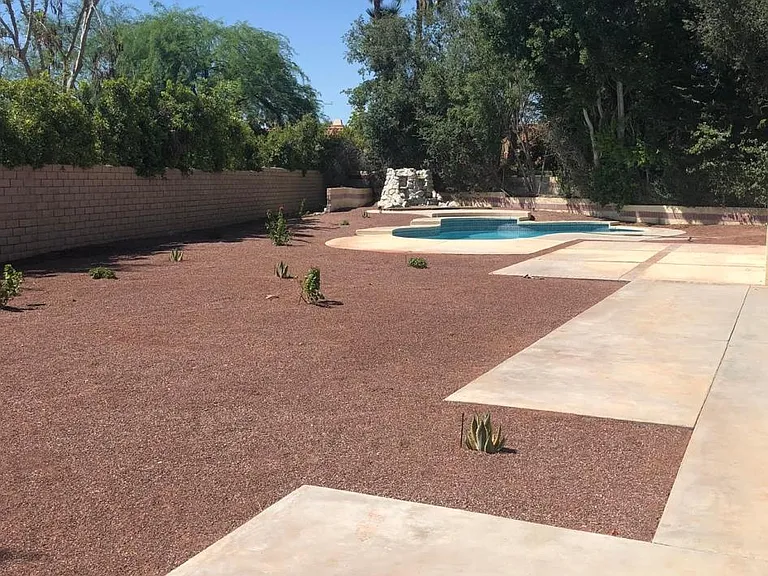 YARD