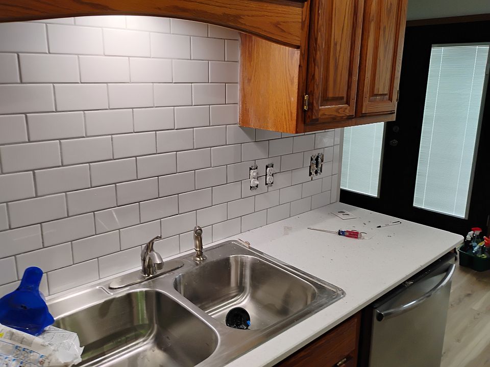 1st image of 118 W Briarbrook Ln #118