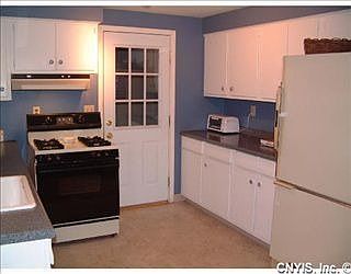 3rd image of 204 Tilden Dr