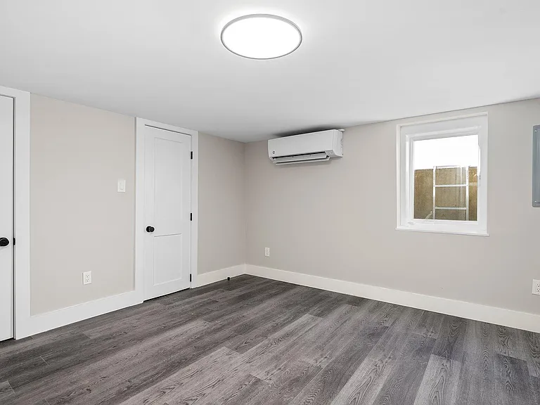 25 Lorraine Ct #1 — Photo 11
