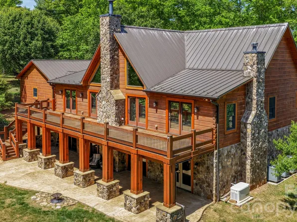 214 Whitney Blvd, Lake Lure, NC 28746