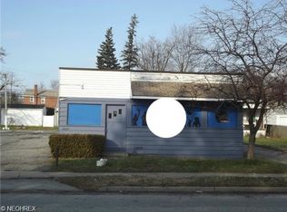 19807 Libby Rd, Maple Heights, OH 44137