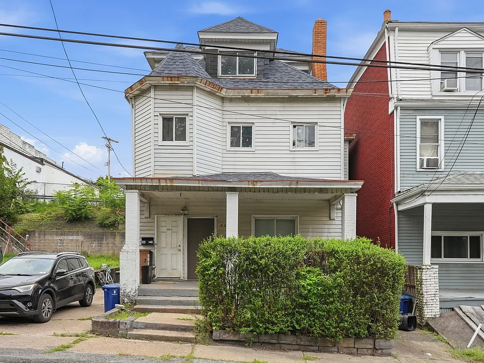 804 Hillsboro St #1