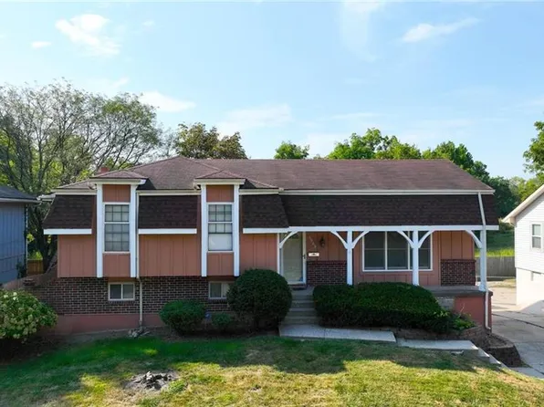 6505 E 140th Pl, Grandview, MO 64030