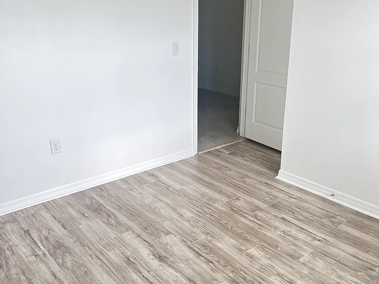 397 Corso Loop — Photo 13