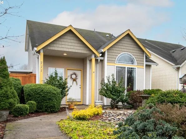 711 SE 6th St, Battle Ground, WA 98604