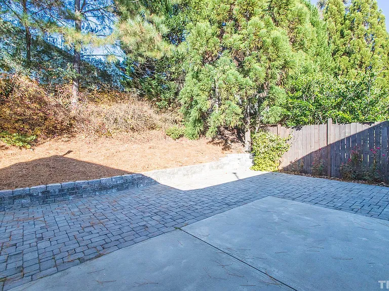 118 Brierridge Dr — Photo 26