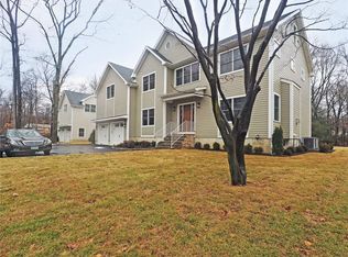 47 Old Well Rd #12A, Stamford, CT 06904